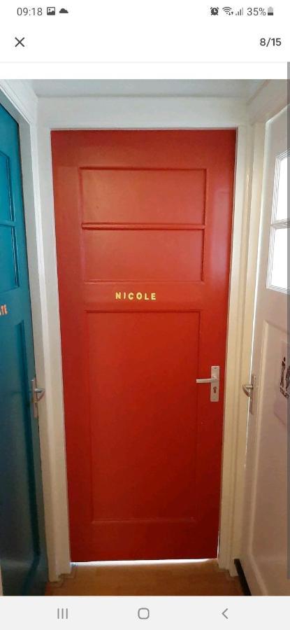 Nicole, Not For Parties, Not A Hotel, Room With Shared Bathroom, No Kitchen 암스테르담 외부 사진