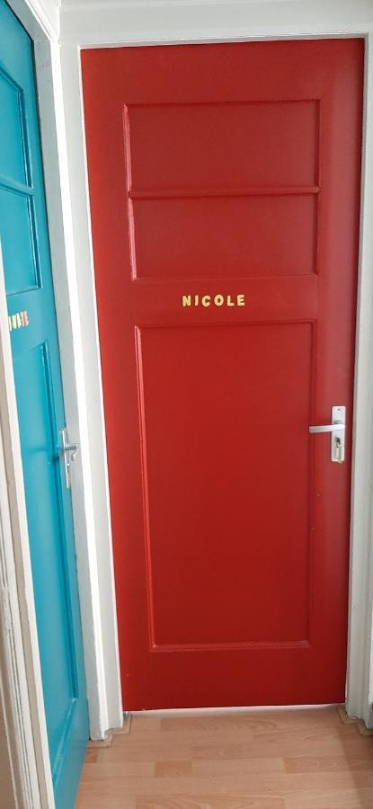 Nicole, Not For Parties, Not A Hotel, Room With Shared Bathroom, No Kitchen 암스테르담 외부 사진